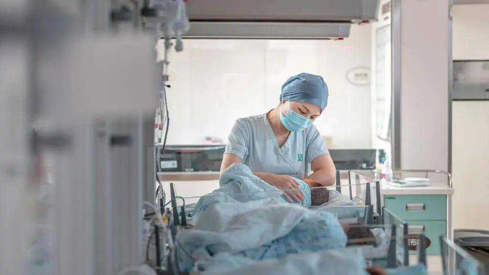 上海代孕专科专科,上海一妇婴：“大摇篮”里有大变迁