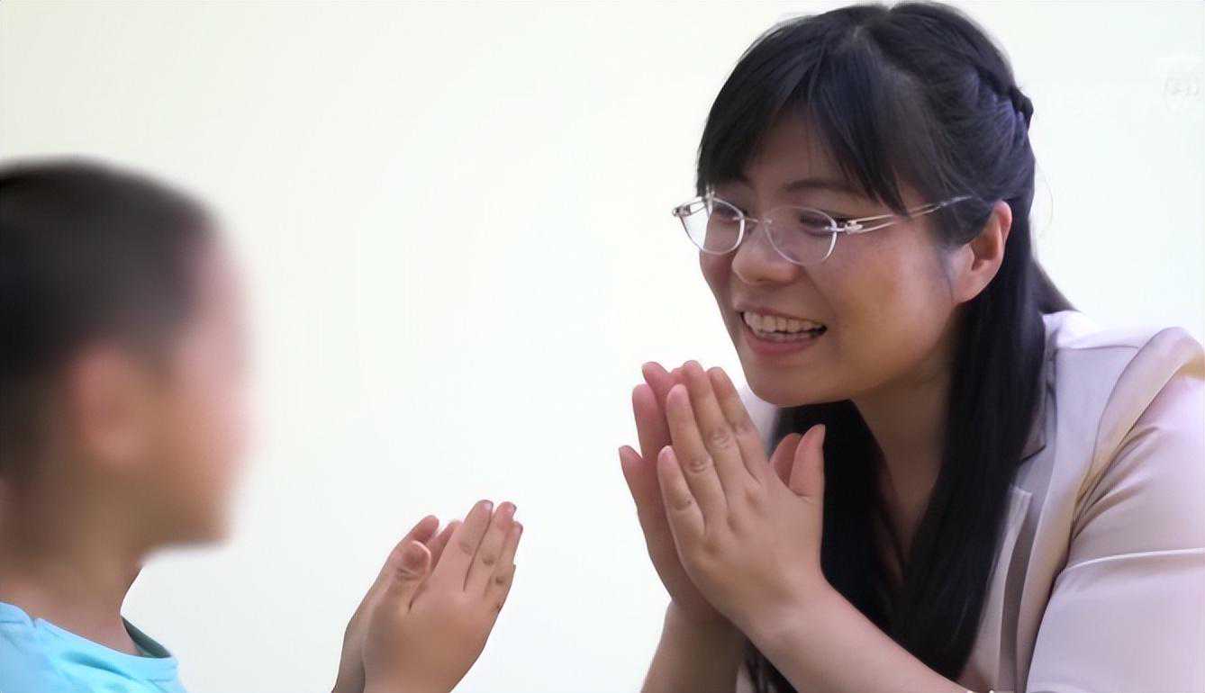 北京学霸夫妻生下天才少女，从小智力过人，医生却说她有精神疾病